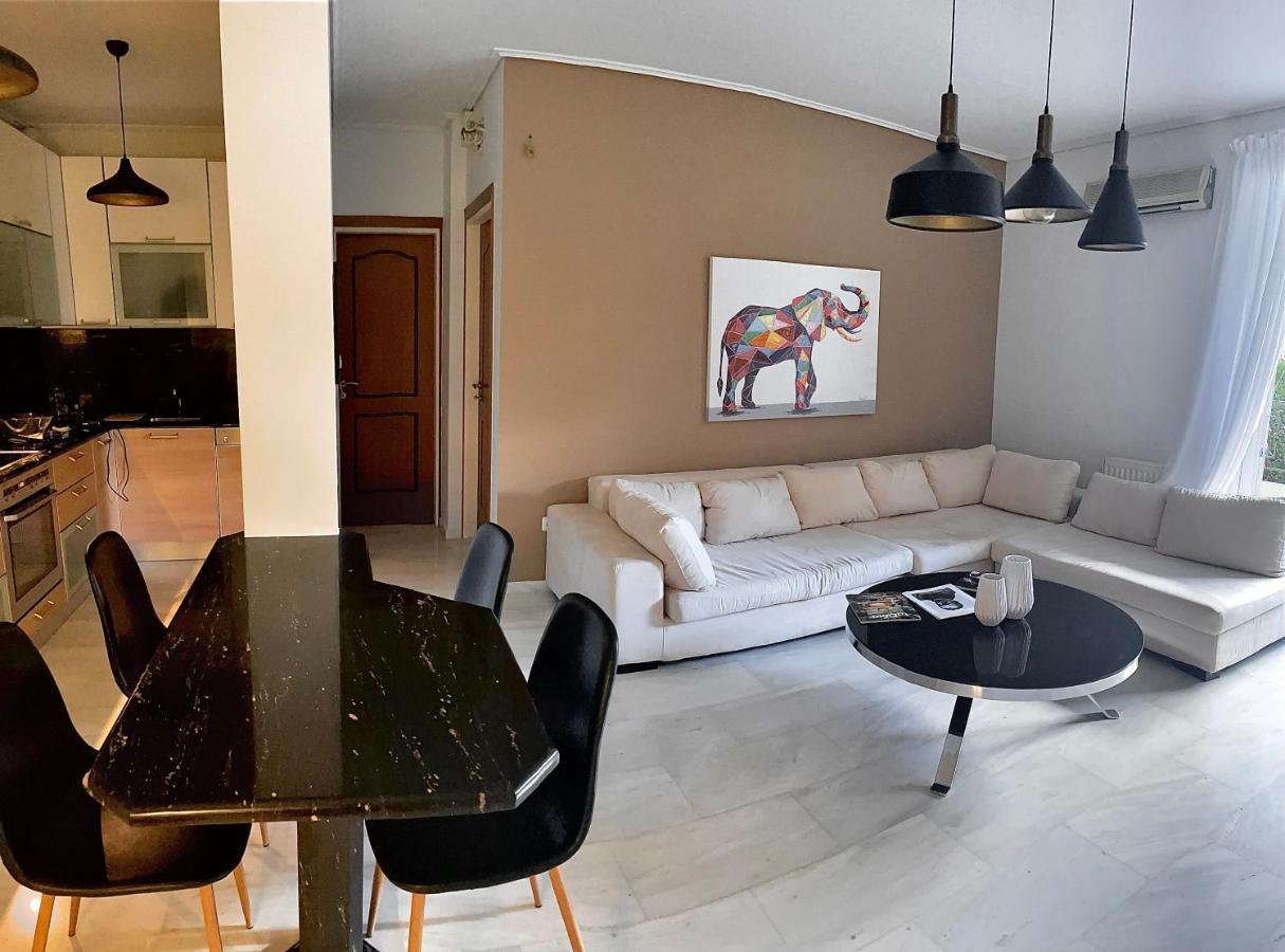 Апартаменты Marble Athens Riviera Экстерьер фото