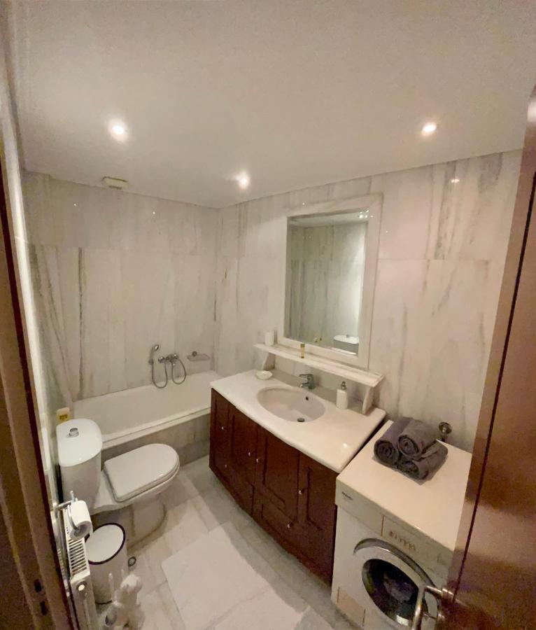 Апартаменты Marble Athens Riviera Экстерьер фото